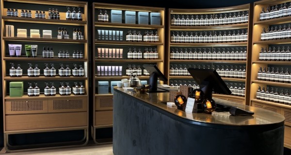 Aesop Petit Bourgogne